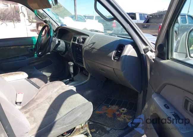 JT3GN86R820241526: 40464525