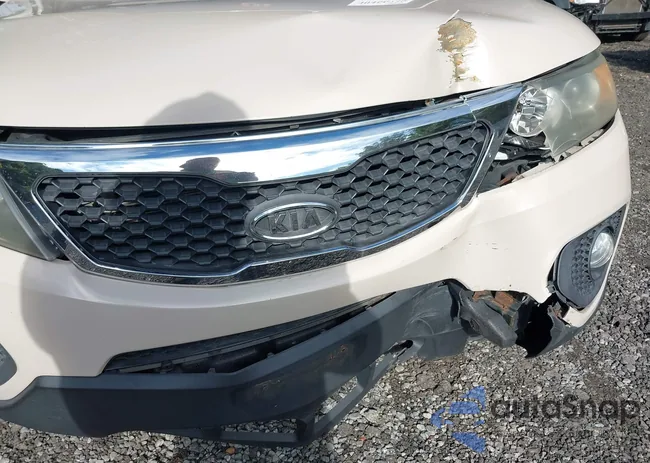 5XYKT3A14BG060322: 40466730