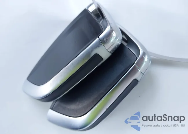 5UXKR0C35H0V75600: 40468254