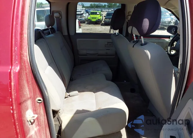 1D7RE3GK8BS636180: 40468302