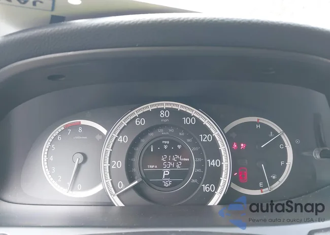 1HGCR2F81FA110376: 40467390