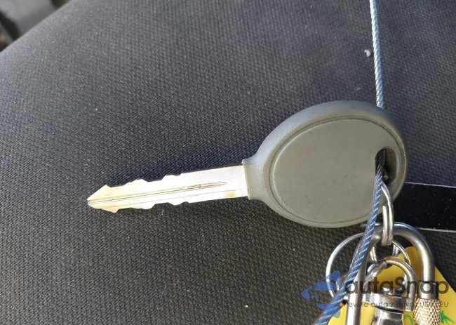 1C4BJWDG5GL270270: 40467586