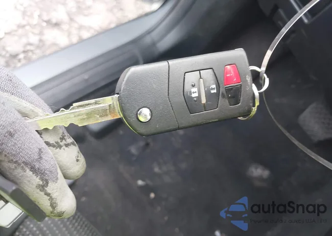 JM1BL1UF8C1648821: 40469224