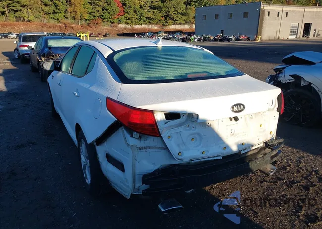 KNAGM4A77D5306396: 40469805