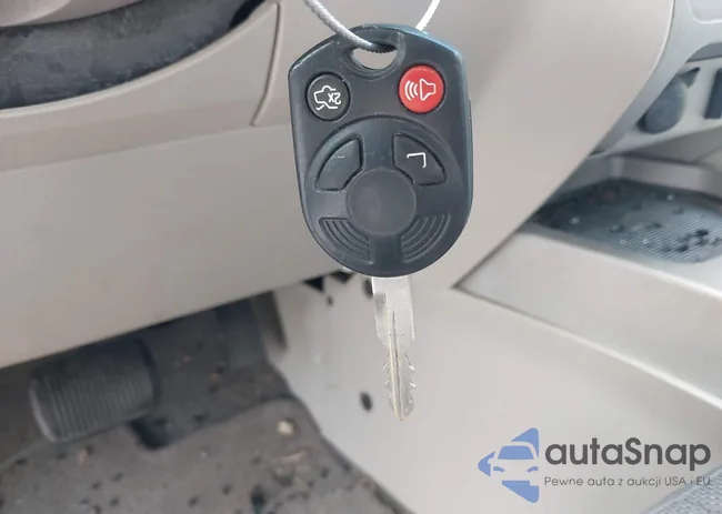 1FMCU93G09KB54459: 40469935