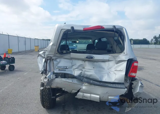 1FMCU93G09KB54459: 40469935