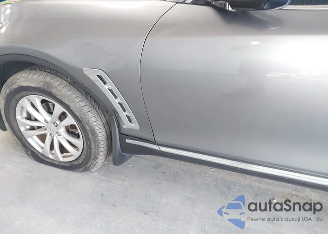 JN8CS1MU0DM140711: 40470565