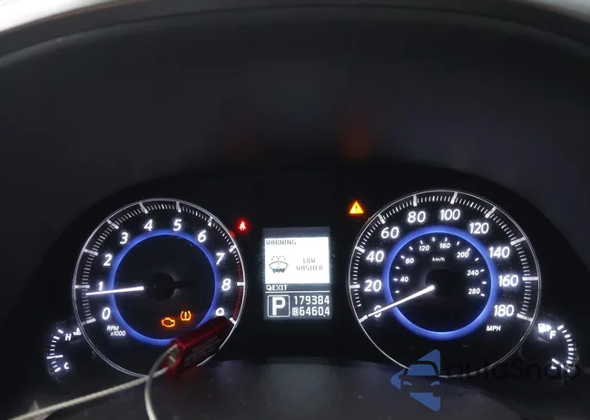 JN8CS1MU0DM140711: 40470565