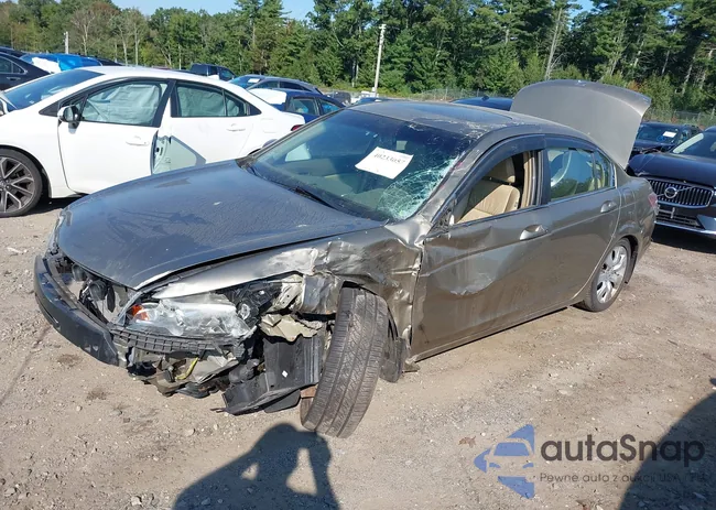 1HGCP26818A021271: 40471841