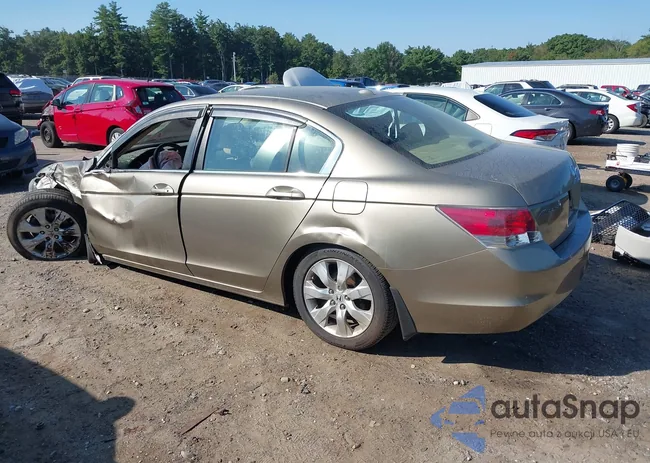 1HGCP26818A021271: 40471841