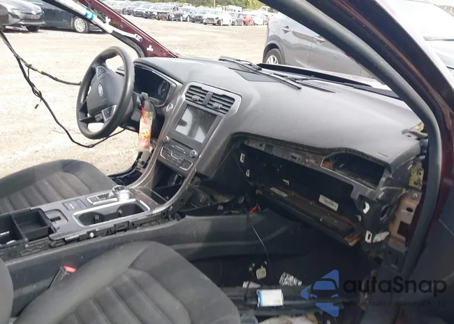 3FA6P0LU6HR346009: 40472163