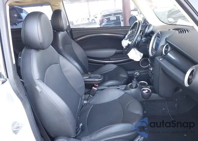 WMWSV3C59BTY12009: 40472244