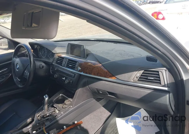 WBA3B5G54DNS00178: 40471342