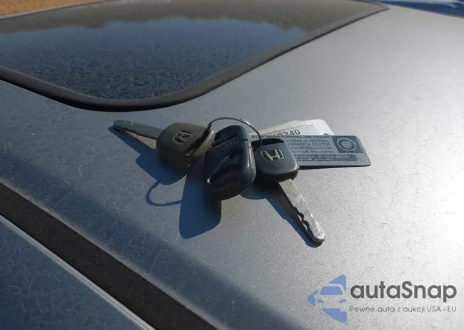 1HGEM22963L048463: 40474702