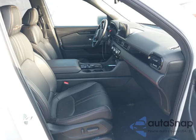 5FNYG1H65RB031935: 40475217