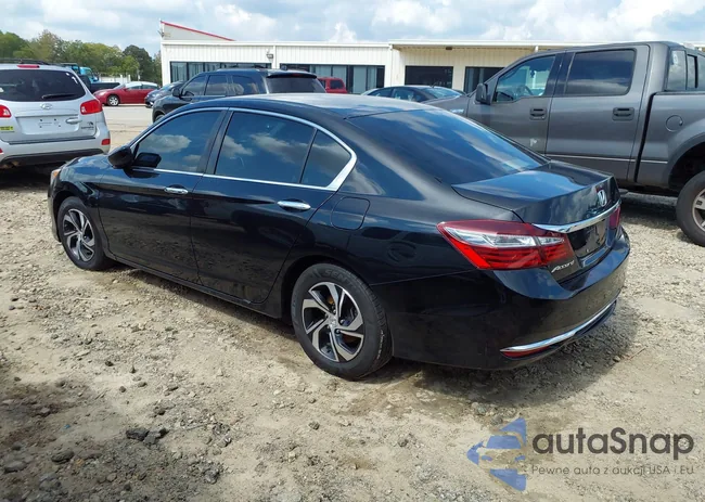 1HGCR2F36HA183184: 40476236