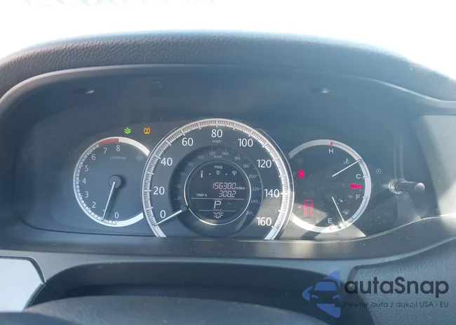 1HGCR2F3XFA068617: 40478895