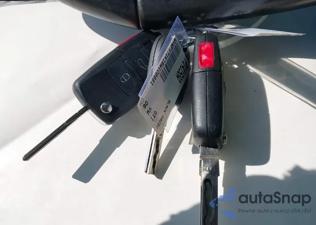 WVWFV71K16W108881: 40480134