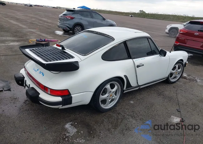 WP0AA0917BS121371: 40479580