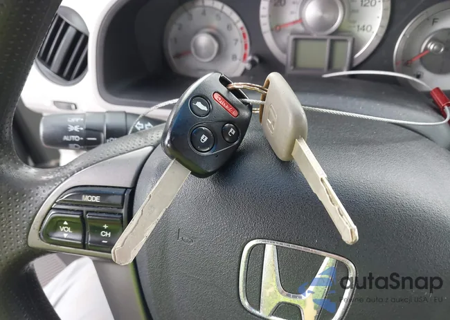 5FNYF3H48BB006157: 40482282