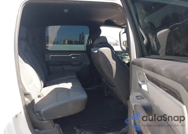 1C6SRFMTXMN725451: 40482750