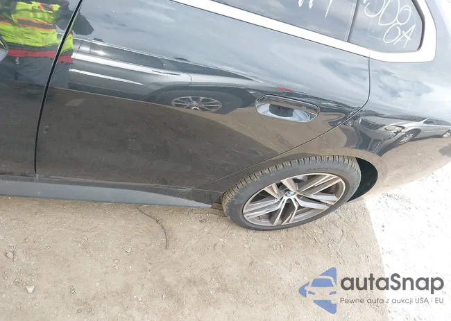 WBA73AV05RFP91704: 40482923