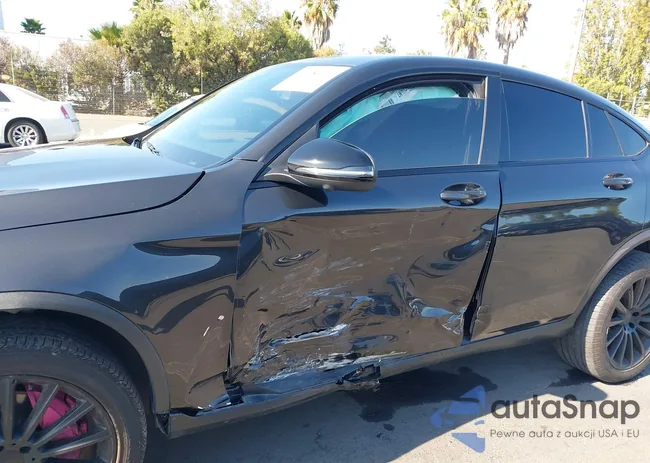 W1N0J8EB7MF975127: 40484017