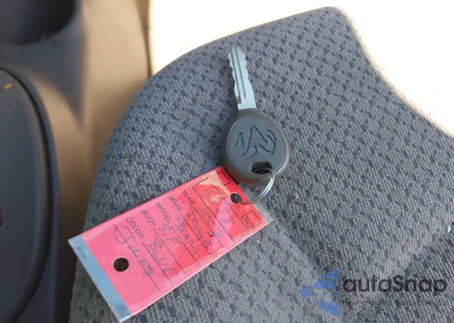 1B3EL46X26N139925: 40484130