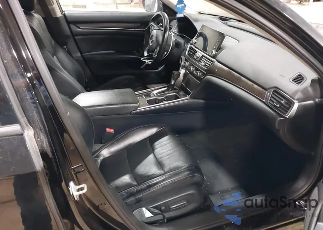 1HGCV1F98JA026269: 40483641