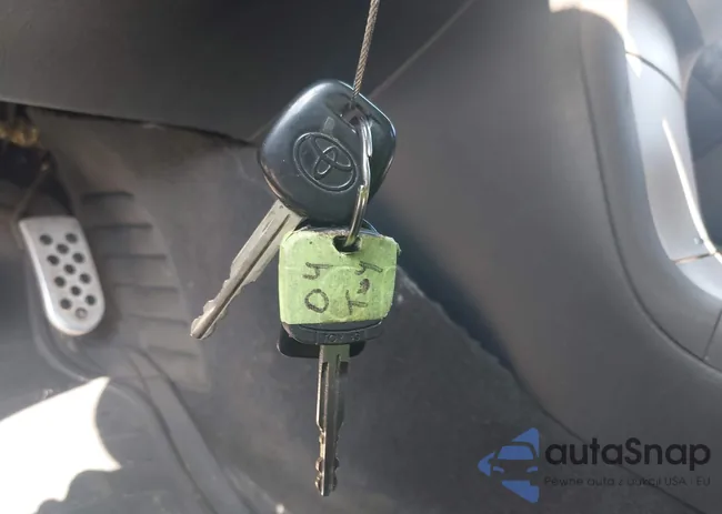 4T1CE38P44U822487: 40484467