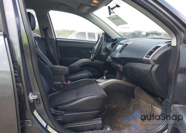 JA4JT3AWXCU014656: 40489002