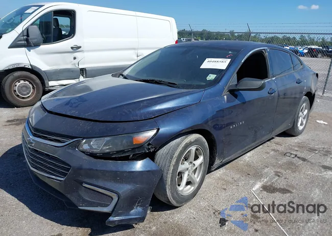 1G1ZB5ST2HF230758: 40488585