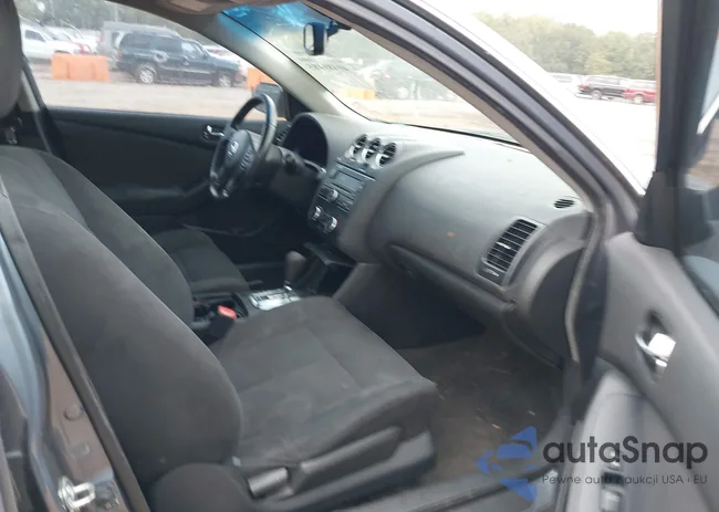 1N4AL2AP4CN495934: 40489485