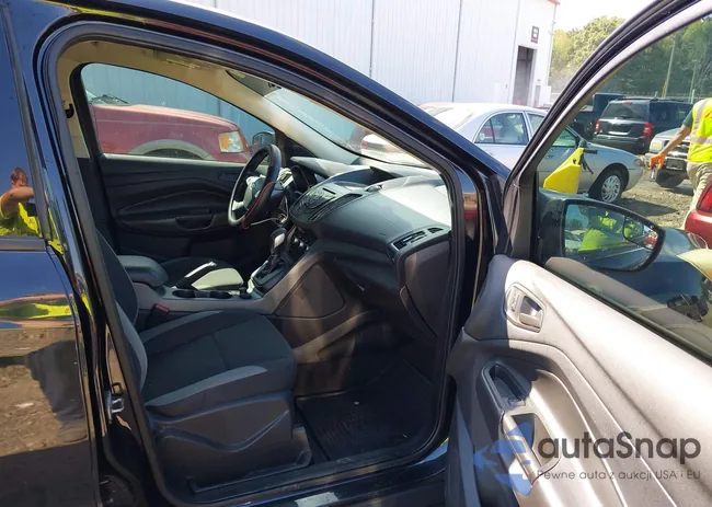 1FMCU0F7XEUC01325: 40490318