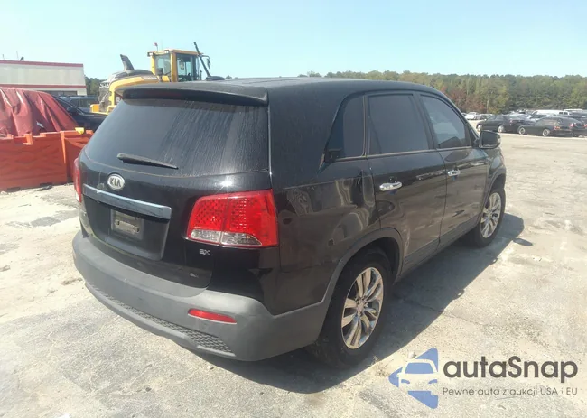 5XYKU4A15BG016431: 40490341