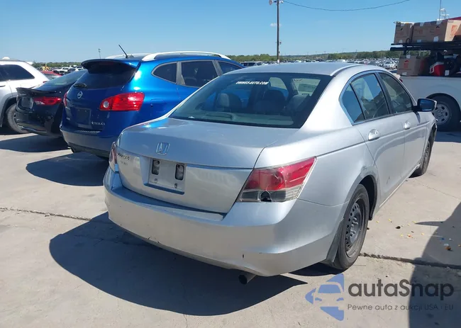 1HGCP26319A002631: 40490467