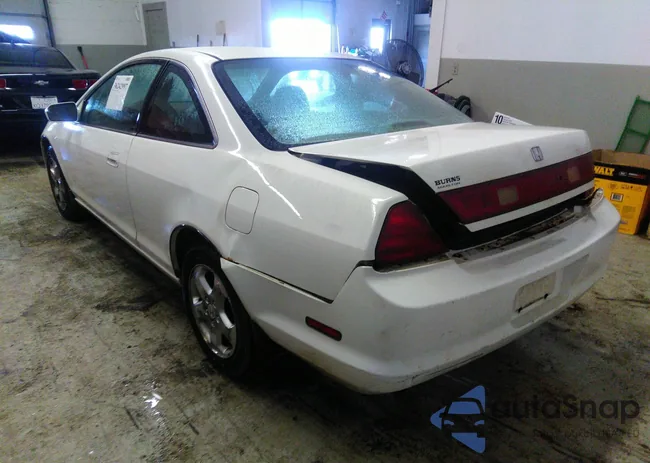 1HGCG2258WA013189: 40493285