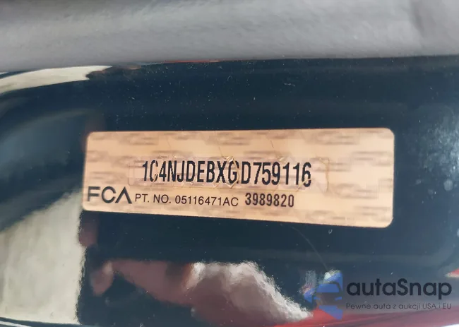 1C4NJDEBXGD759116: 40492442