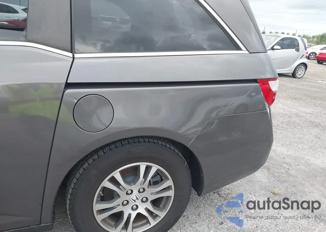 5FNRL5H67CB104561: 40492470