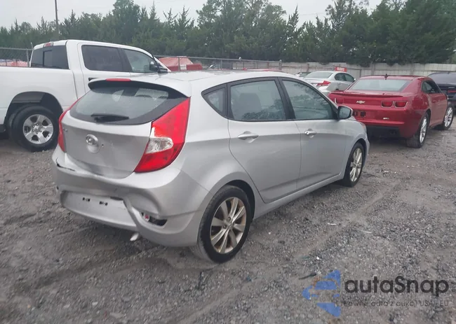 KMHCU5AE9CU017459: 40492517