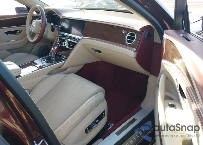 SCBBB6ZG9MC084879: 40494875