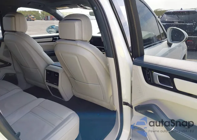 WP1AB2AY5KDA64026: 40496938