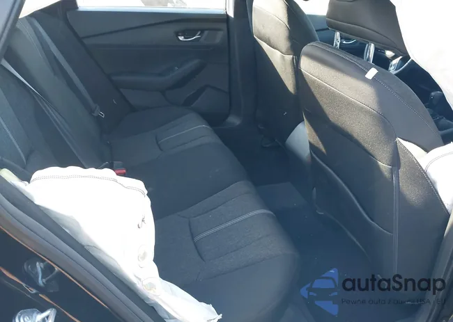 1HGCY2F52RA081774: 40496642