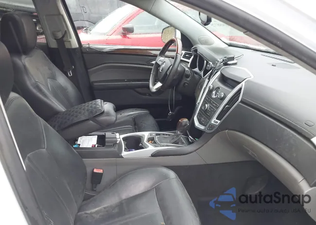 3GYFNCEY8AS614360: 40498725