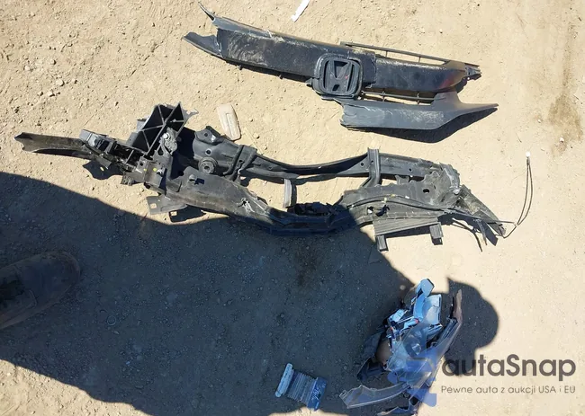 2HGFC2F73JH546260: 40498402