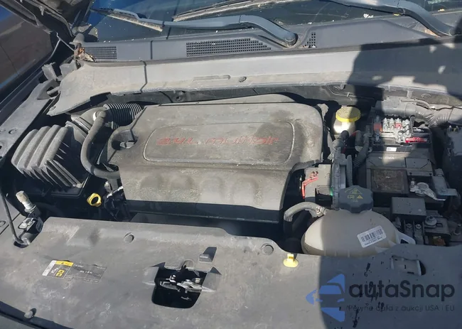 3C4NJDBB2JT313323: 40499738