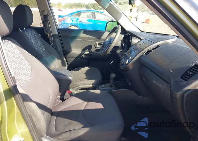 KNDJT2A29A7163097: 40500204