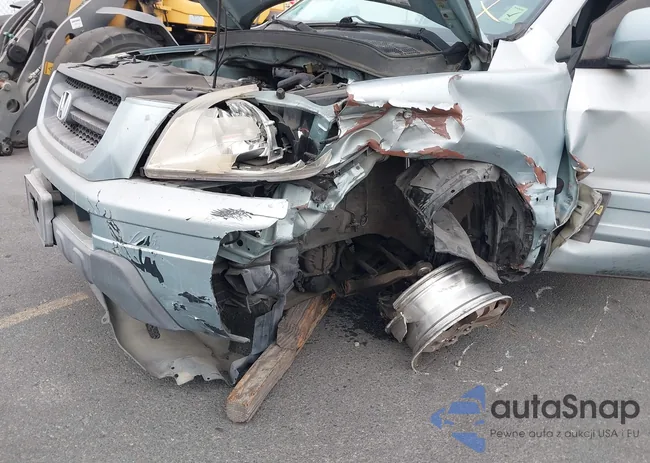 2HKYF18553H596947: 40499592