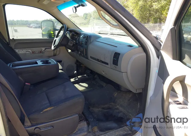 1GB2KVCG5DZ383531: 40501073