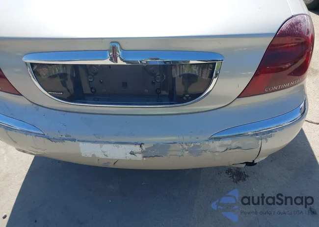 1LNHM97V8YY763843: 40501705